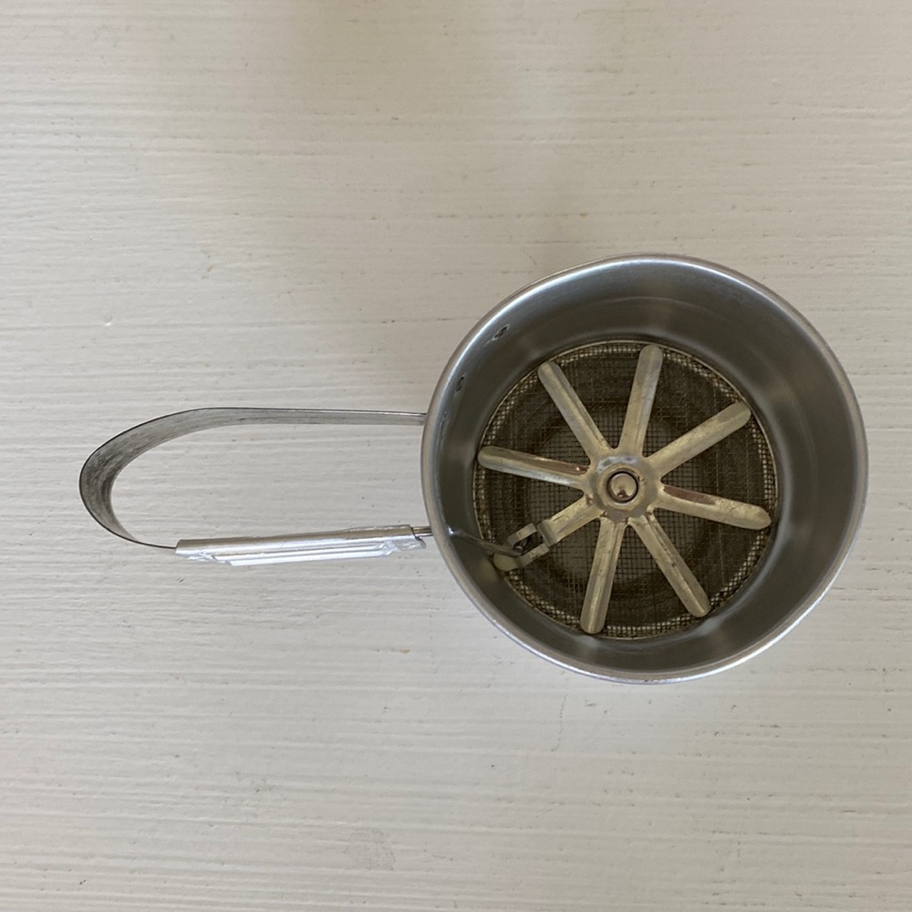 Vintage Foley Hand Sifter!